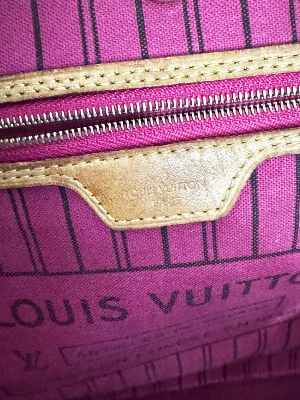 Louis Vuitton Authentic Neverfull MM Monogram Canvas Brown Tote Bag